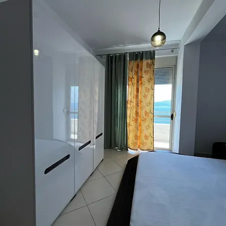 Bougainville View Apartamento