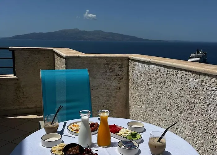 Bougainville View * Saranda